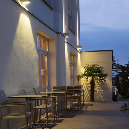 Goethe Business By Trip 3* Frankfurt am Main