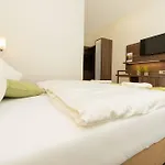 Trip Goethe Business Messe 호텔 3*